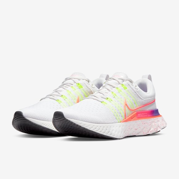 BNIB Nike Women's React Infinity Run Flyknit 2 - Picture 2 of 11